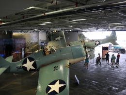 Porte-avions USS Midway